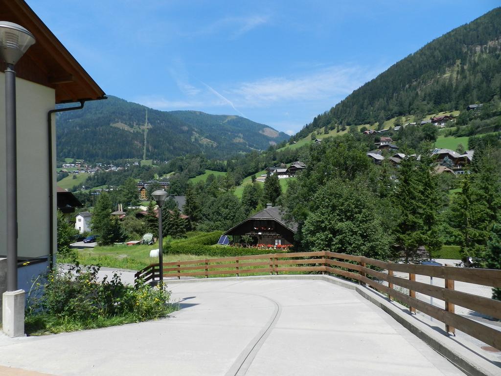 Haus Martina By Isa Agentur Apartment Bad Kleinkirchheim Ruang foto